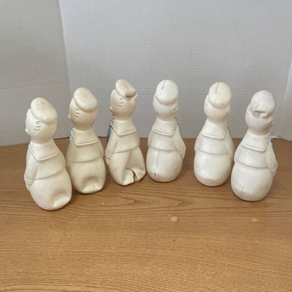 Vintage Donald Duck Bowling Set 6 Pins and Ball Walt Disney Productions 1960s - Picture 2 of 9